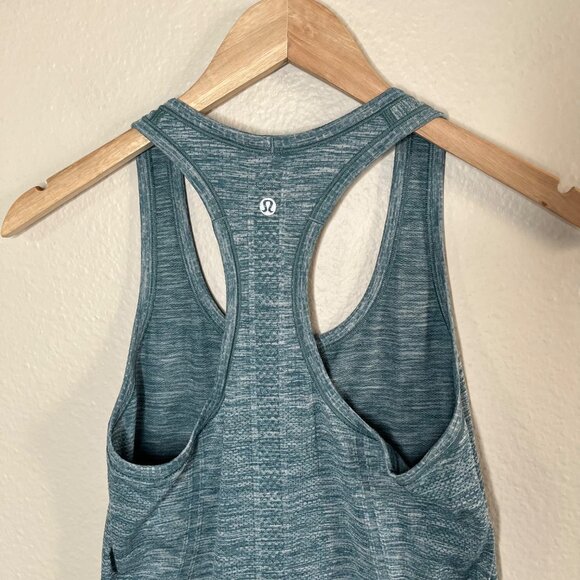 Lululemon Athletica Racerback Swiftly Tank Top Size 6 heather blue - Picture 5 of 8